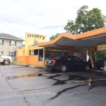 Short's Rootbeer Stand - Fast Food Near Me - Coldwater, Michigan