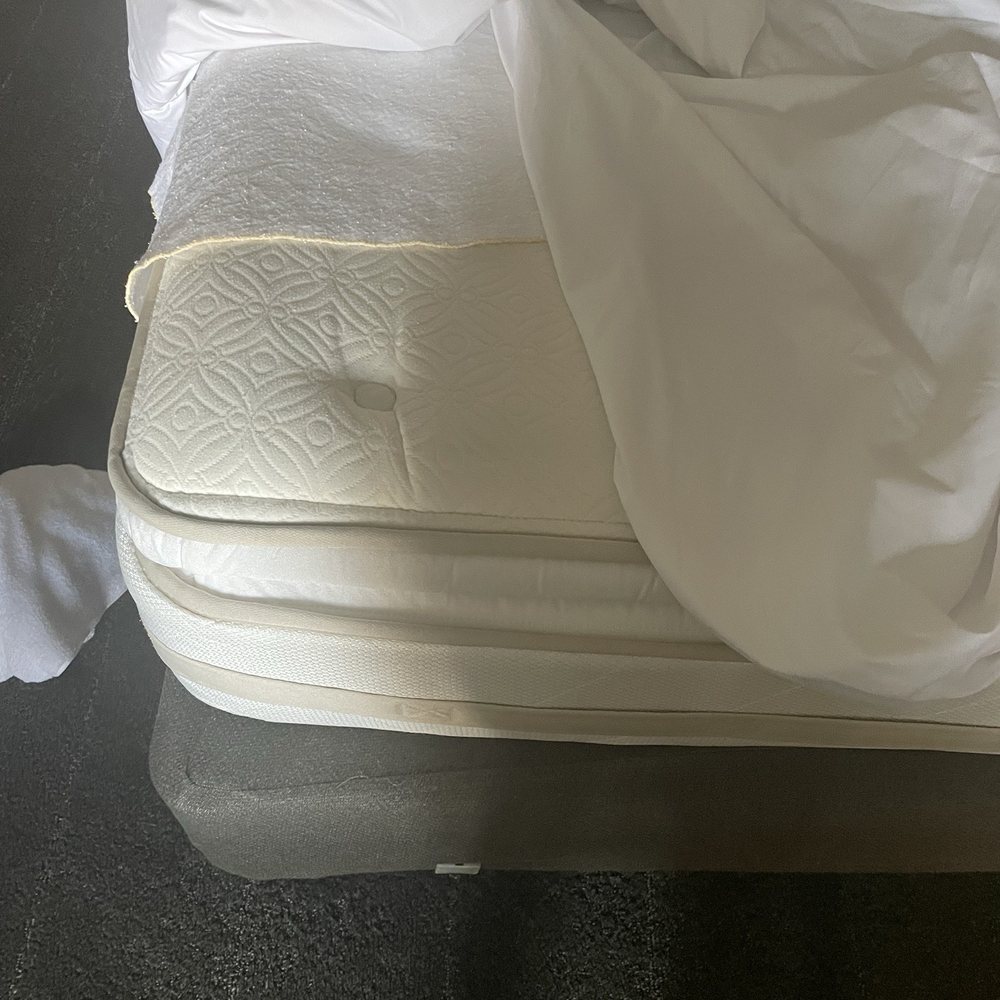 Hyatt Regency Atlanta - Bed with no fitted sheet. - Hotels Near Me - Atlanta, Georgia Hyatt Regency Atlanta - Bed with no fitted sheet. - Hotels Near Me - Atlanta, Georgia