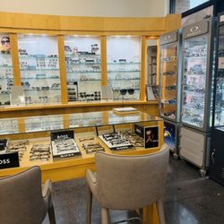 Optica Optometry - Inside