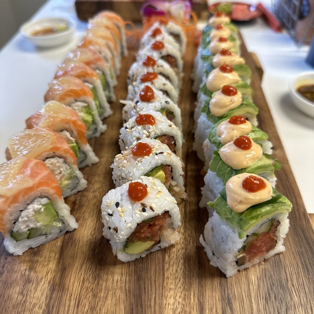 Keyaki Sushi - Sunset rolls spicy tuna and Chata roll - Sushi Bars Near Me - Midvale, Utah Keyaki Sushi - Sunset rolls spicy tuna and Chata roll - Sushi Bars Near Me - Midvale, Utah