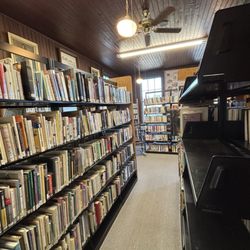 Oscar Johnson Memorial Library