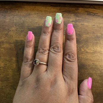 Luxury Nails & Spa - Fill with gel polish and design - Nail Salons Near Me - Sacramento, California Luxury Nails & Spa - Fill with gel polish and design - Nail Salons Near Me - Sacramento, California