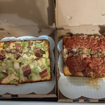 Hudson & Packard - When I said I wanted more, I wasn't messing around - Thunderbird and Cutlass Supreme. - Pizza Near Me - Poughkeepsie, New York