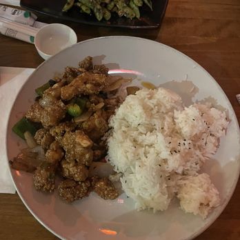 Fan Tang - General Tang's - Chinese Near Me - Albuquerque, New Mexico
