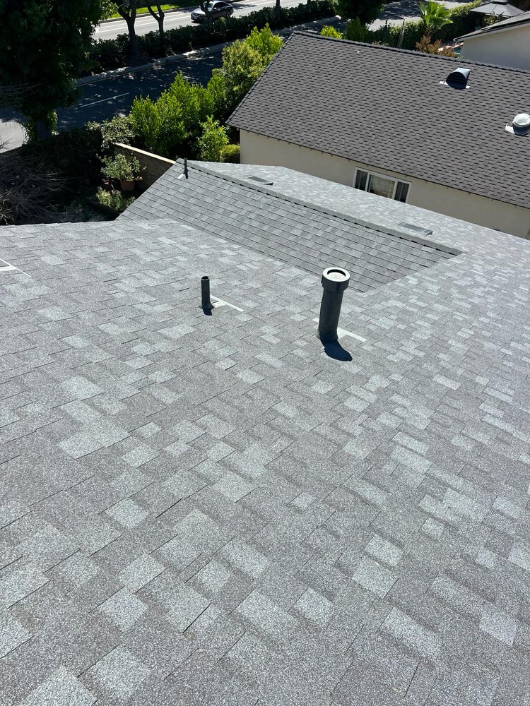 Slide of Pro Roofing Service