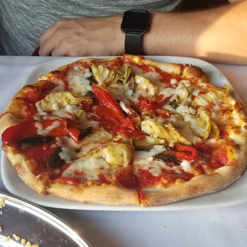 Da Bistro Mediterranean Grill - Veggie pizza - Mediterranean Near Me - Huntingdon Valley, Pennsylvania Da Bistro Mediterranean Grill - Veggie pizza - Mediterranean Near Me - Huntingdon Valley, Pennsylvania