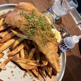 Whiskey Cake Kitchen Bar - Fish & chips - American Near Me - Oak Ridge North, Texas Whiskey Cake Kitchen Bar - Fish & chips - American Near Me - Oak Ridge North, Texas