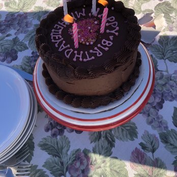 Corner Scone Bakery - Sweetheart cake - Bakeries Near Me - Lodi, California