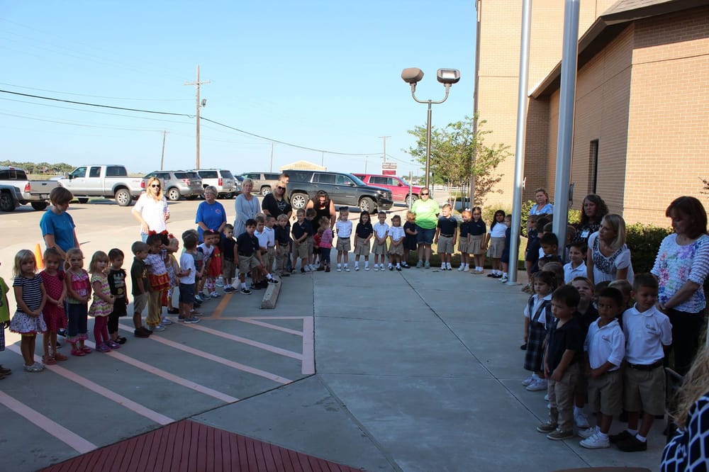 River Hills Christian Academy - childcare center in Robstown, TX
