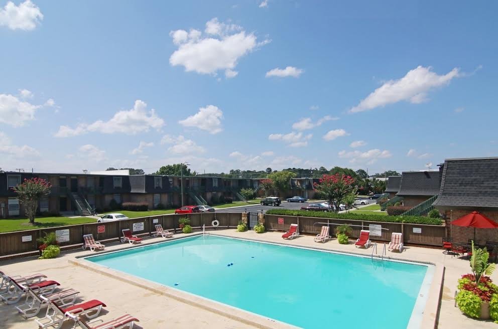 HERITAGE SQUARE APARTMENTS 13 Photos 9111 White Bluff Rd, Savannah