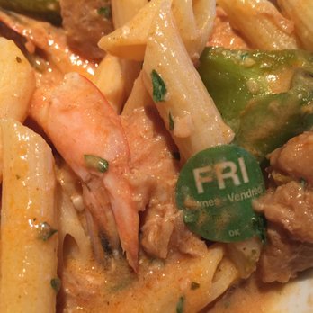 Cheddar's Scratch Kitchen - New Orleans pasta with a side of paper. - American Near Me - Fayetteville, North Carolina Cheddar's Scratch Kitchen - New Orleans pasta with a side of paper. - American Near Me - Fayetteville, North Carolina