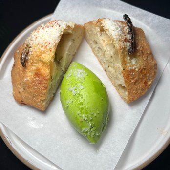 Lilia - Bread w/ garlic scape butter - Italian Near Me - Brooklyn, New York