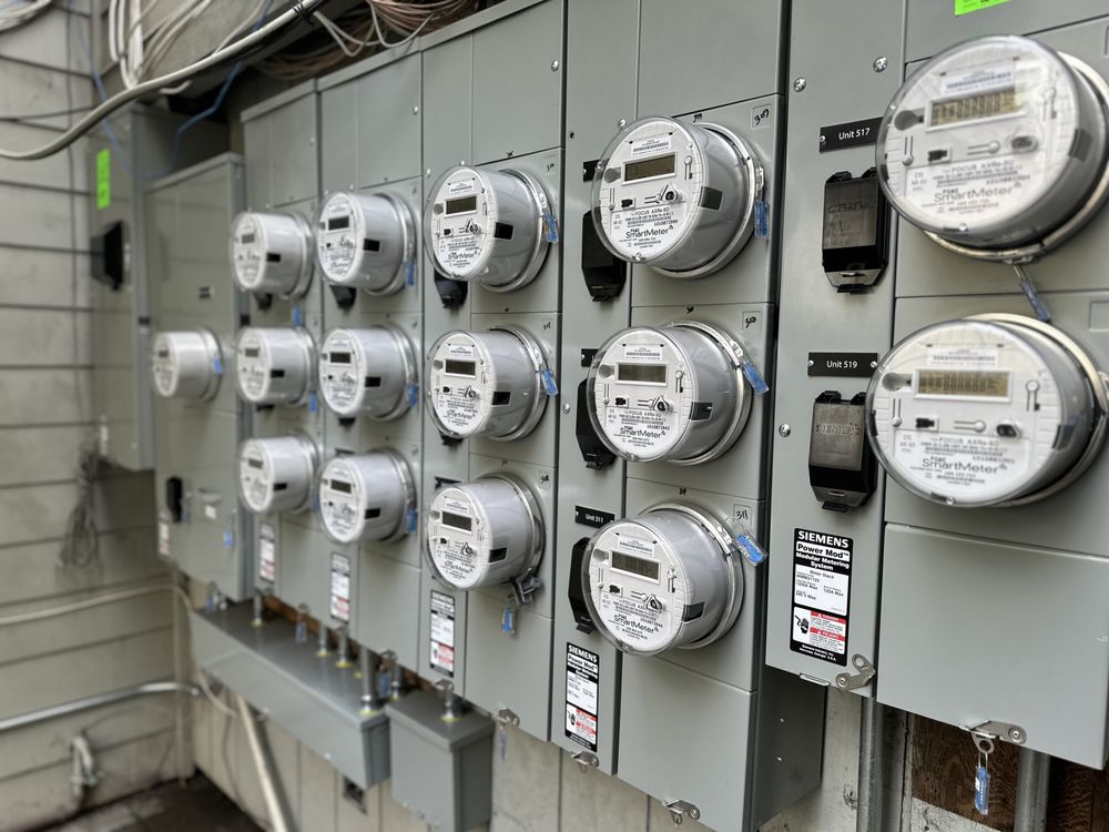 Slide of Flash Electrical Services