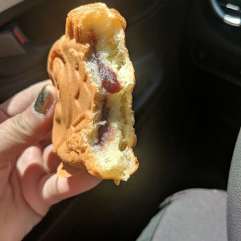 Mom's Deli - Red Bean filling - Delis Near Me - Lakewood, Washington