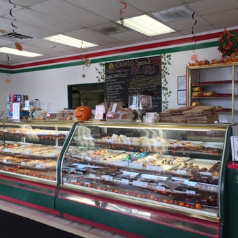 Calvitto's Pizza & Bakery - Bakeries Near Me - Cranston, Rhode Island