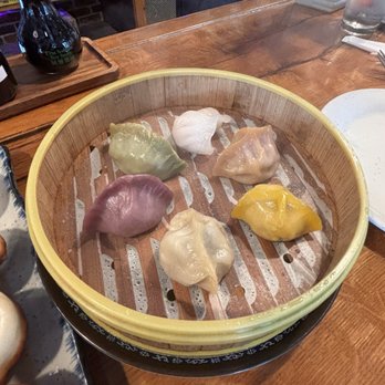 Bobo’s Dumplings & Noodles - Dumping Roulette - Chinese Near Me - Omaha, Nebraska Bobo’s Dumplings & Noodles - Dumping Roulette - Chinese Near Me - Omaha, Nebraska