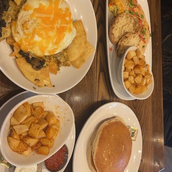 Another Broken Egg Cafe - Huevos rancheros, pancakes, lobster and Brie omelette, potatoes - American Near Me - Austin, Texas Another Broken Egg Cafe - Huevos rancheros, pancakes, lobster and Brie omelette, potatoes - American Near Me - Austin, Texas