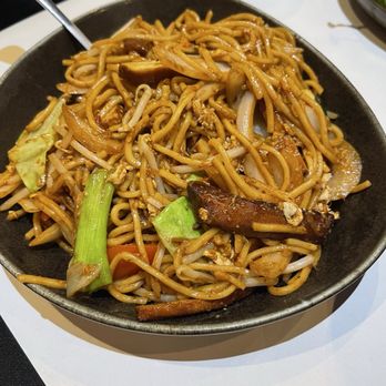 Burma Taste - Burmese Chow Mein with tofu - Noodles Near Me - Sunnyvale, California