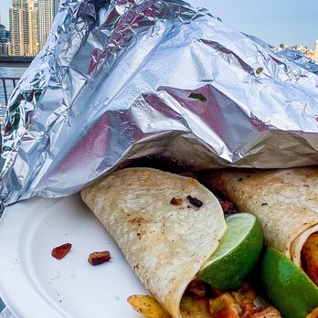 Ben's Deli - Sitting at the East River Park with Tacos Al Pastor from Los Tacos Poca Madre which is inside Ben's Deli - Convenience Stores Near Me - New York, New York Ben's Deli - Sitting at the East River Park with Tacos Al Pastor from Los Tacos Poca Madre which is inside Ben's Deli - Convenience Stores Near Me - New York, New York