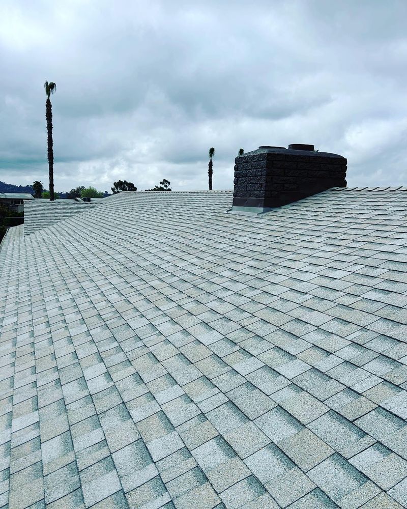 Slide of Arenas Contracting