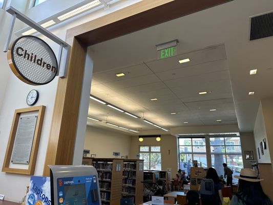Berkeley Public Library - Tarea Hall Pittman South Branch by null