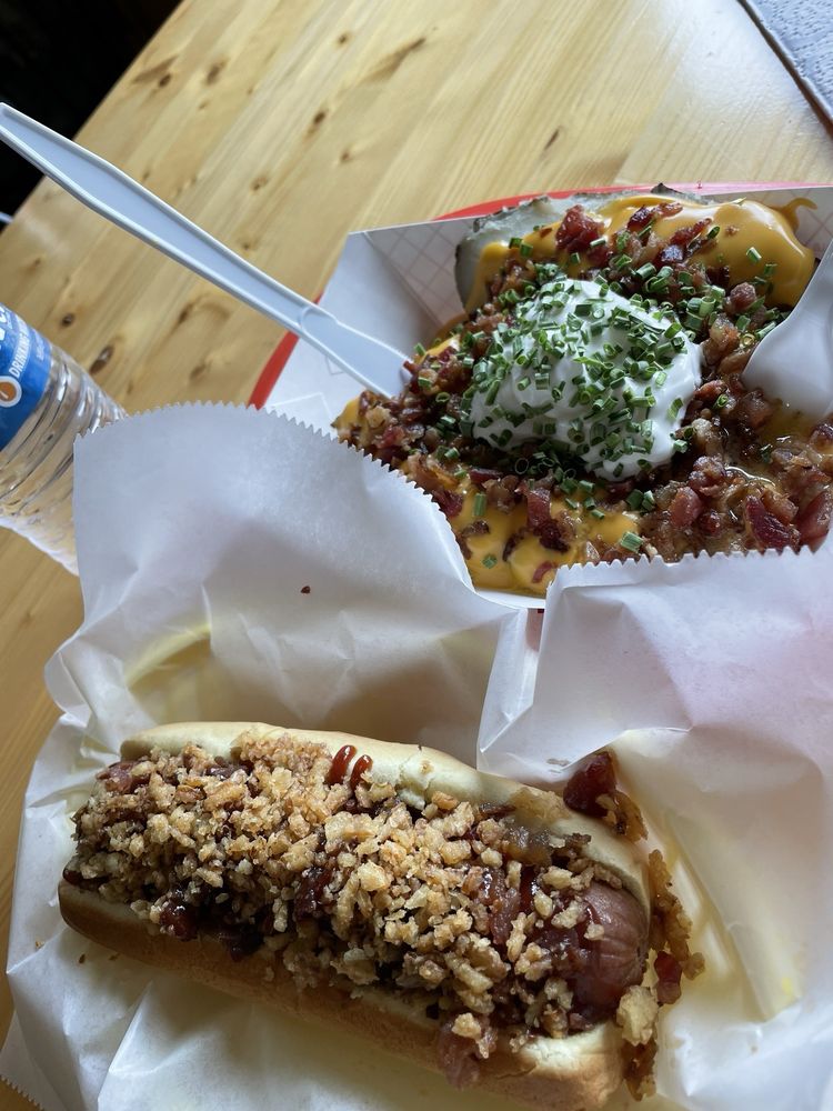 VINCES’ HOT DOGS & MORE Updated August 2024 22 Photos 2091