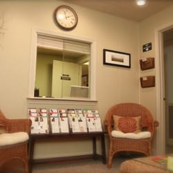 Allyson O'Connell Nevard, LAc - Good Chi Acupuncture - Our waiting room