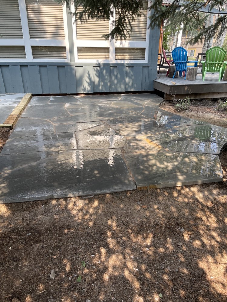 Slide of B&G1 Construction