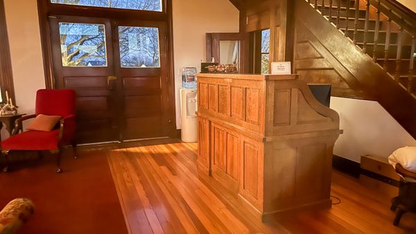 The Antlers Inn by null