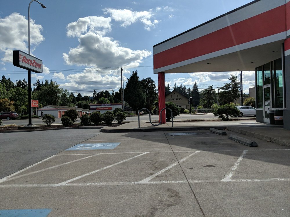 AUTOZONE AUTO PARTS 20 Reviews 17480 SE McLoughlin Blvd, Portland