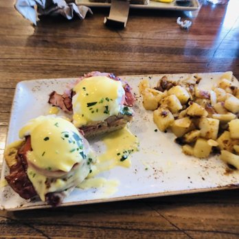 First Watch - Classic Eggs Benedict - Breakfast & Brunch Near Me - Hoover, Alabama