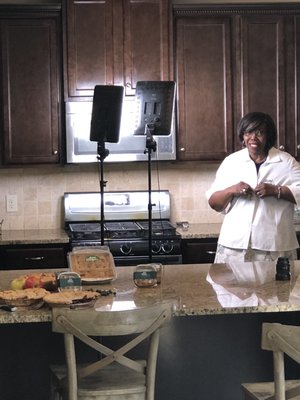 Aunt Evelyn's Peach Cobbler by null