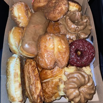 Simone's Donuts - donuts - Donuts Near Me - Long Beach, California