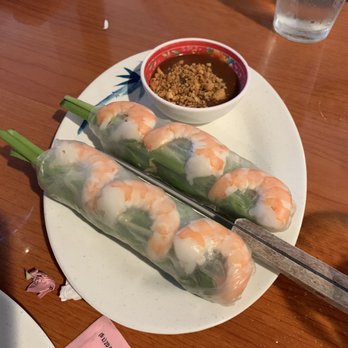 Pho 4 Star - Shrimp summer rolls - Vietnamese Near Me - Universal City, Texas Pho 4 Star - Shrimp summer rolls - Vietnamese Near Me - Universal City, Texas