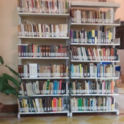 Biblioteca Central de la UADY - Una probadita del acervo
