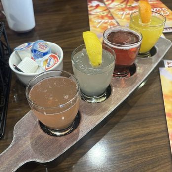 Broken Yolk Cafe - Champagne flight - American Near Me - Corona, California Broken Yolk Cafe - Champagne flight - American Near Me - Corona, California
