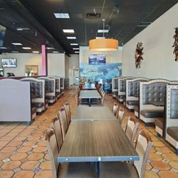 Agaves Mexican Grill - Spacious and comfortable dining area!