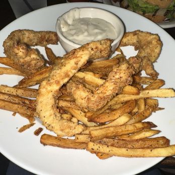 Tavern On Main Street - Chicken tenders - New American Near Me - Richardson, Texas