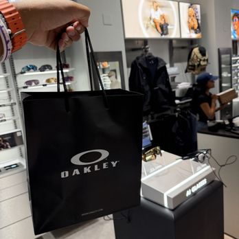 Oakley - Purchase - Eyewear & Opticians Near Me - Paramus, New Jersey Oakley - Purchase - Eyewear & Opticians Near Me - Paramus, New Jersey