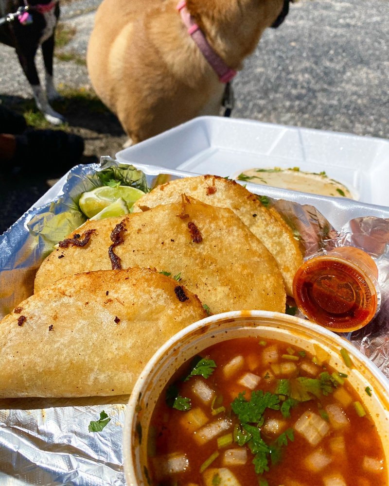 Crazy tacos Fayetteville Food Truck, Fayetteville Roadtrippers
