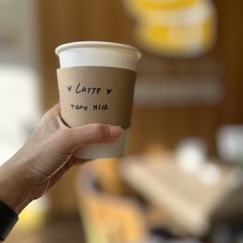 Fuwa Fuwa - They serve latte. They have an espresso machine. Cheers. - Desserts Near Me - Toronto, Ontario Fuwa Fuwa - They serve latte. They have an espresso machine. Cheers. - Desserts Near Me - Toronto, Ontario
