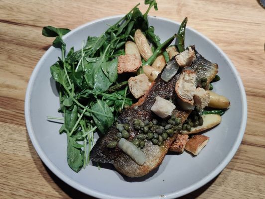 7 Acre BarnGrill by null