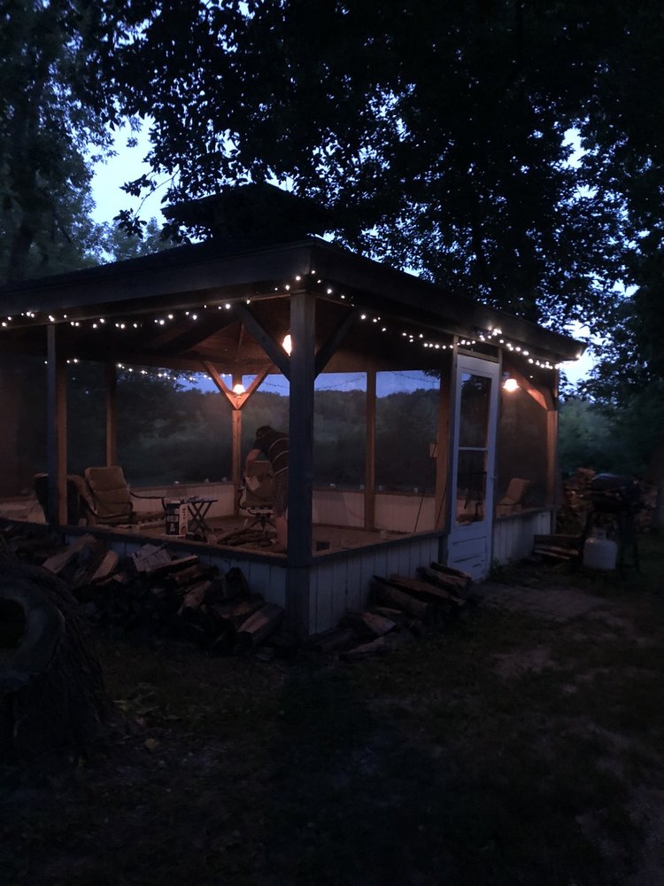 GRANDMA’S COTTAGE Updated August 2024 W187 S10740 Muskego Dam Rd