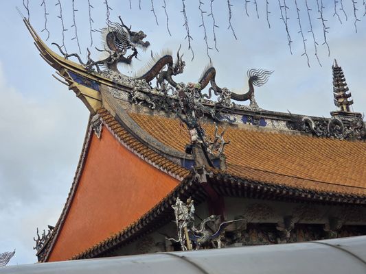 Kong Meng San Phor Kark See Monastery by null