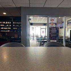 A small eating area.