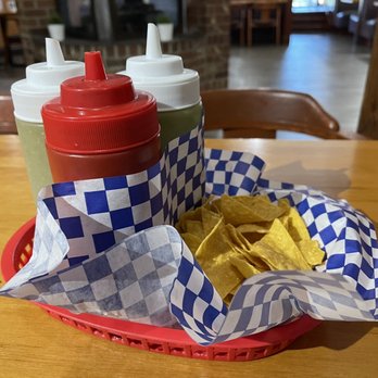 Birrieria Tijuana - Chips and salsa. - Mexican Near Me - Everett, Washington Birrieria Tijuana - Chips and salsa. - Mexican Near Me - Everett, Washington