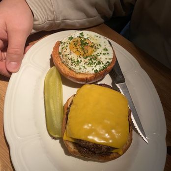 Au Cheval - Single Cheeseburger with egg - Bars Near Me - Chicago, Illinois