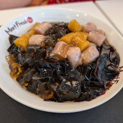 Meet Fresh - Icy Grass Jelly Signature.