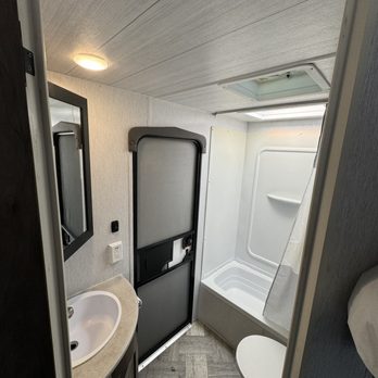 Luv 2 Camp - RV Rental Near Me Luv 2 Camp - RV Rental Near Me