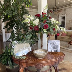 Leona Sue's Florist